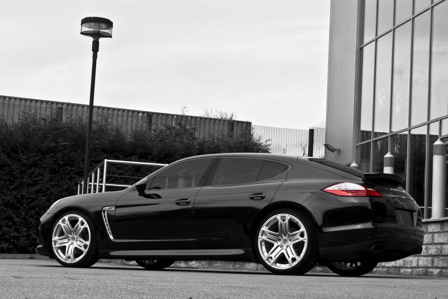  Porsche Panamera RS600 by Project Kahn 2011 года  (фото 3 из 15)